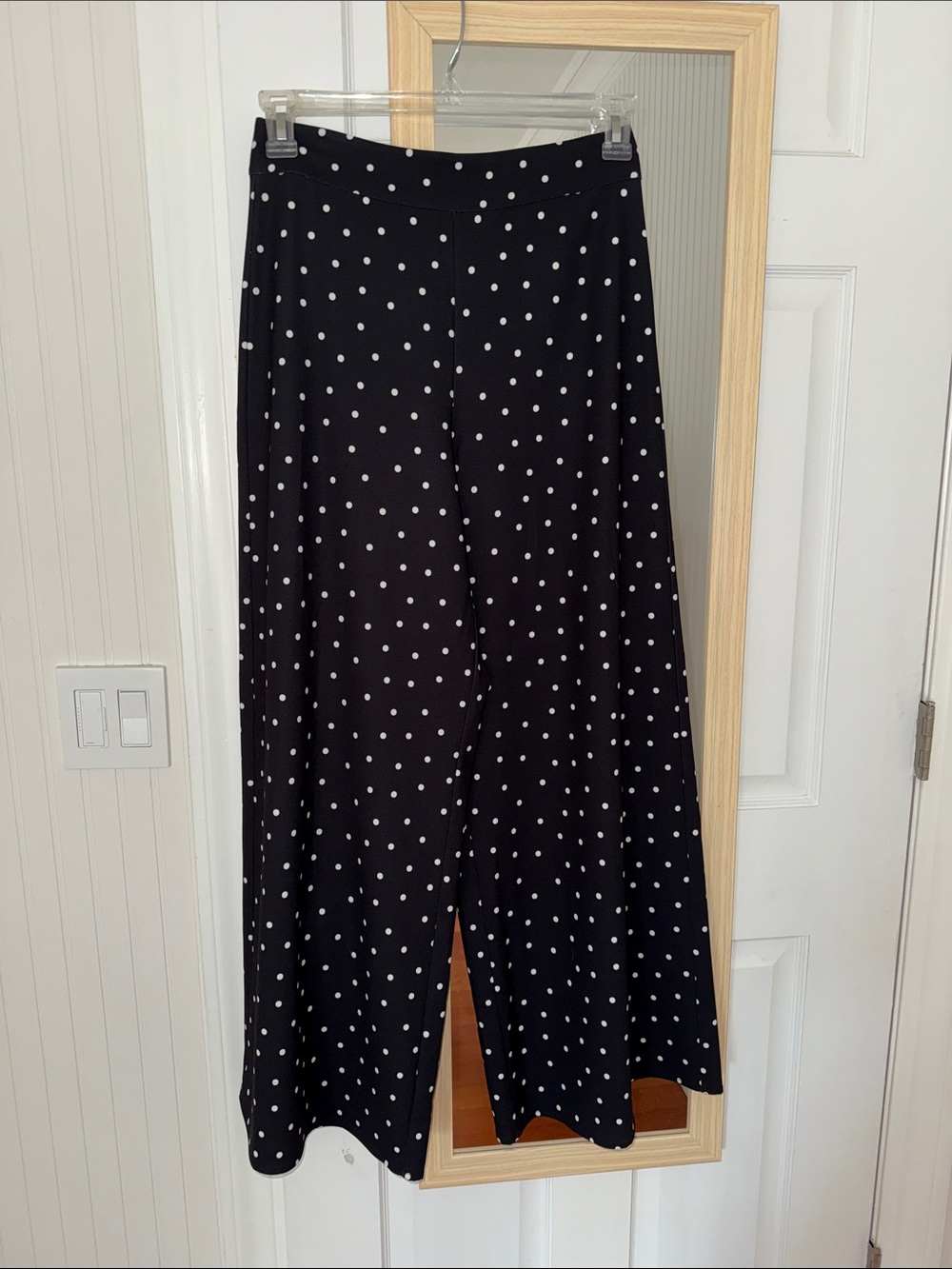 Alice + Olivia High Waist Wide Leg Pants Size 4